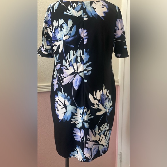 Vince Camuto dress size 18W - Picture 7 of 10